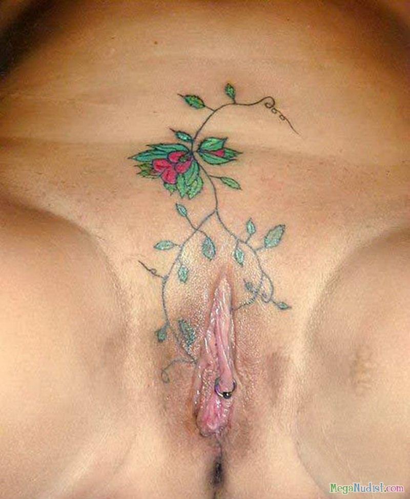 Порно татуировки на пизде 82 фото - секс фото 