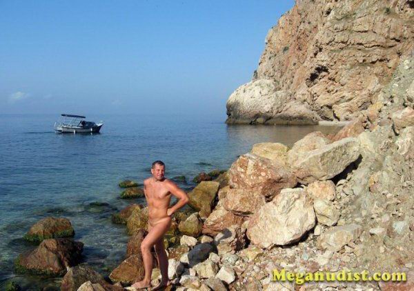 Нудистские пляжи Крыма
