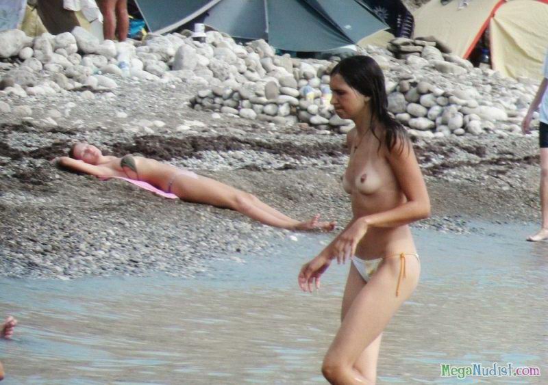 Скрытая камера на пляже нудистов фото