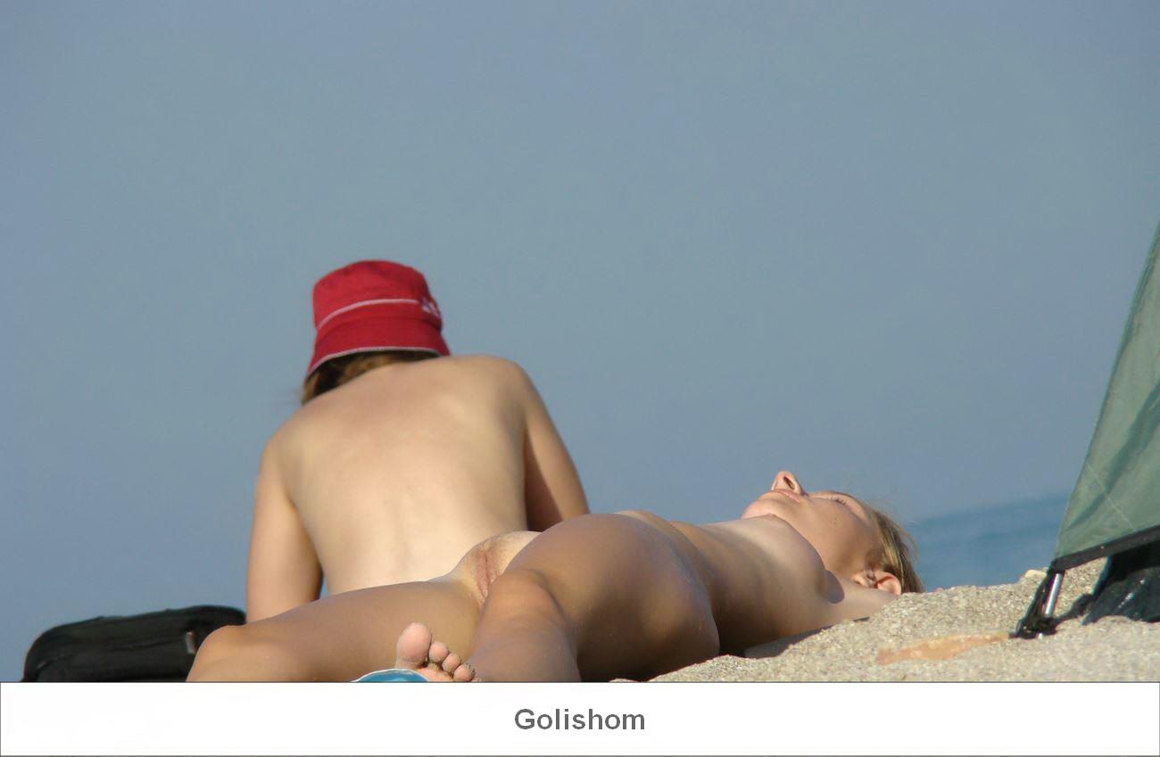 Лето в Германии на пляже нудистов