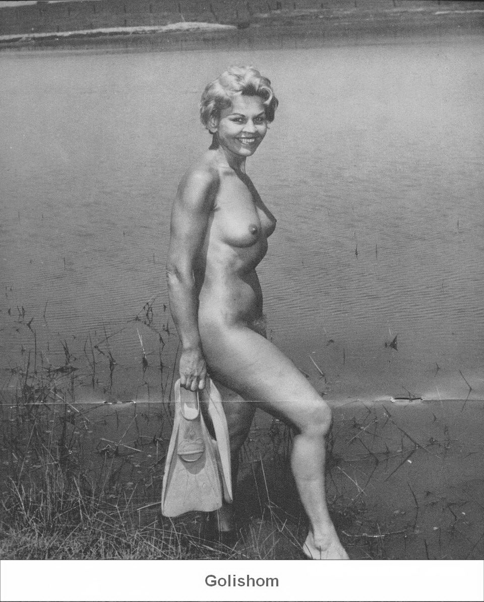 Ретро фото и эротика голых девушек прошлого